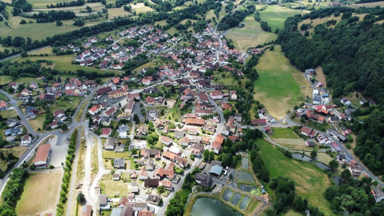 Belzesaltescheune Ferienwohnung Rhoen Riedenberg  Екстериор снимка